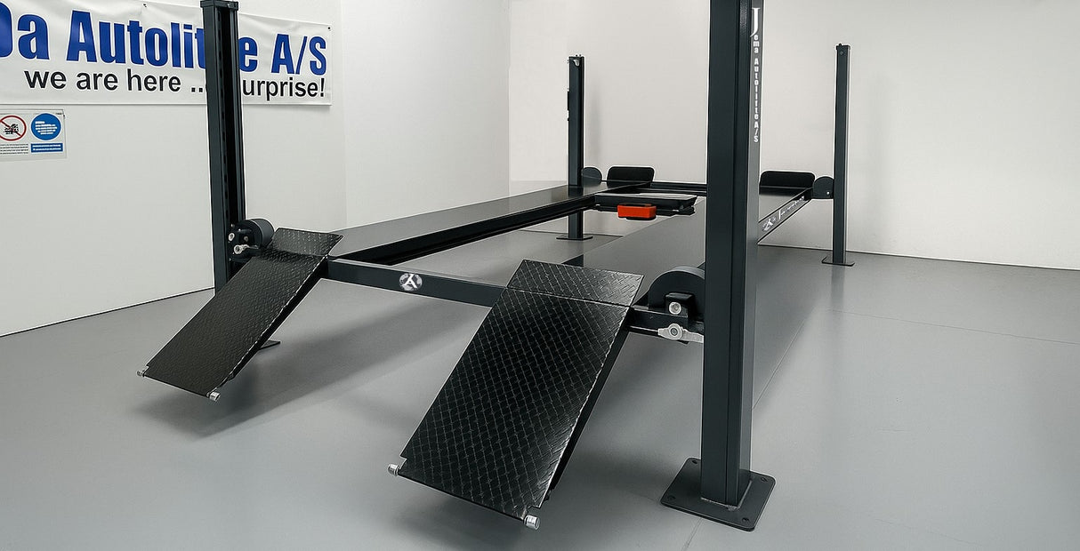 Guldpaket 5 - Fyrpelarlyft (Parkeringslyft) + Domkraft och 10L olja - Basic line (Guld5)