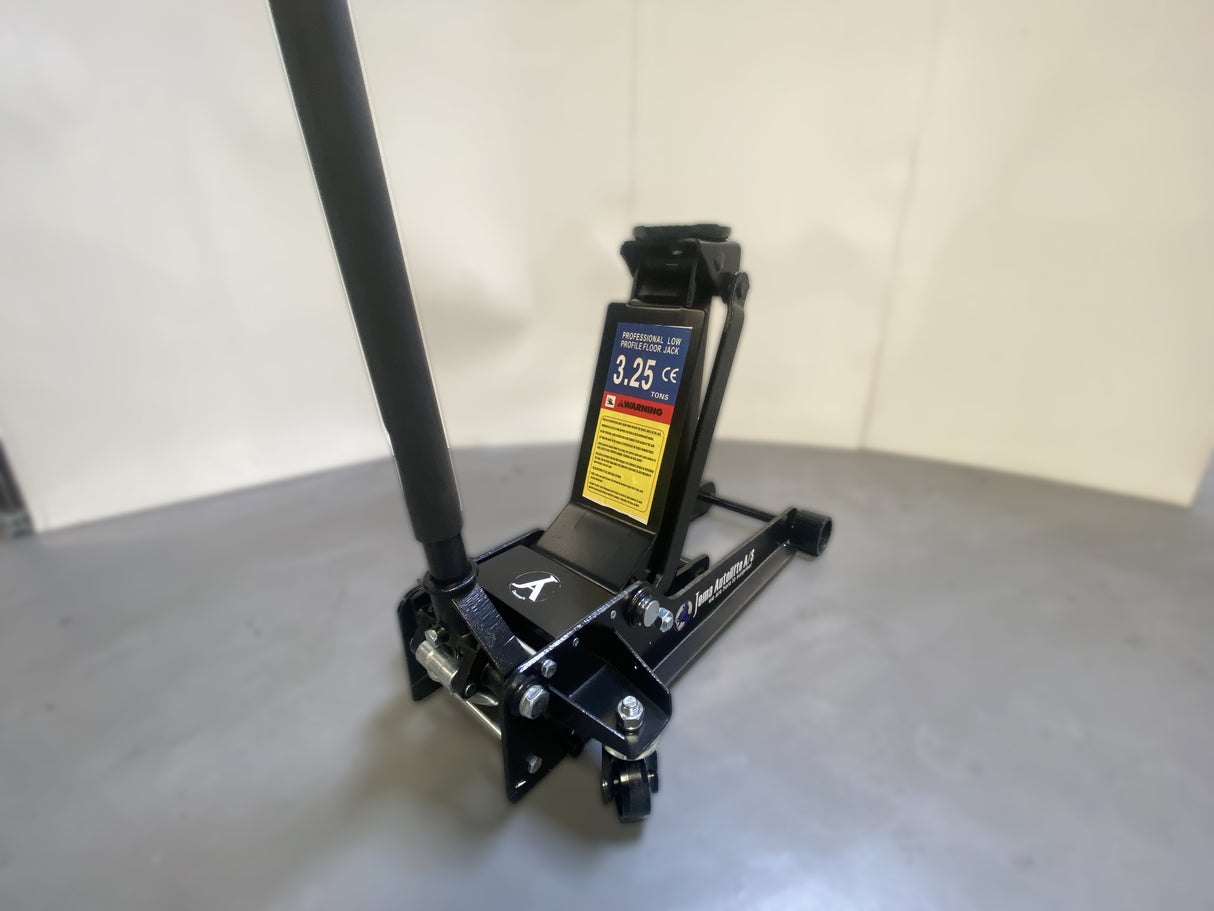 Erbjudande - Verkstadsdomkraft 3,25T Professional i svart (JA1012SJ)