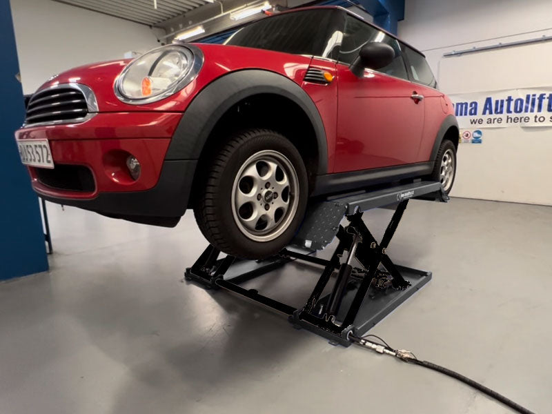 Låglyftande saxlyft - 3000 kg - Basic line (JA3000S)