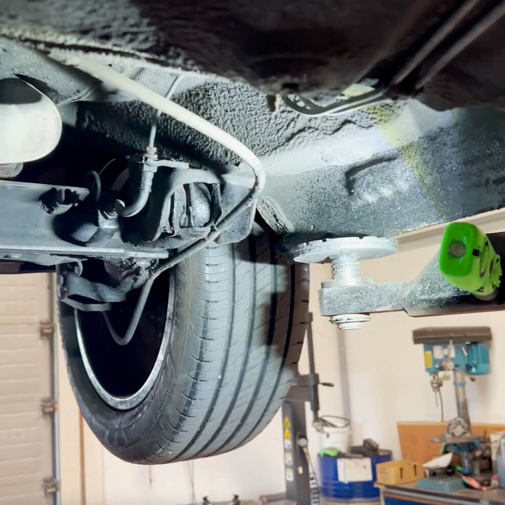 LED-lampa med magnetfot och krokar, 1.000 Lm (54124)