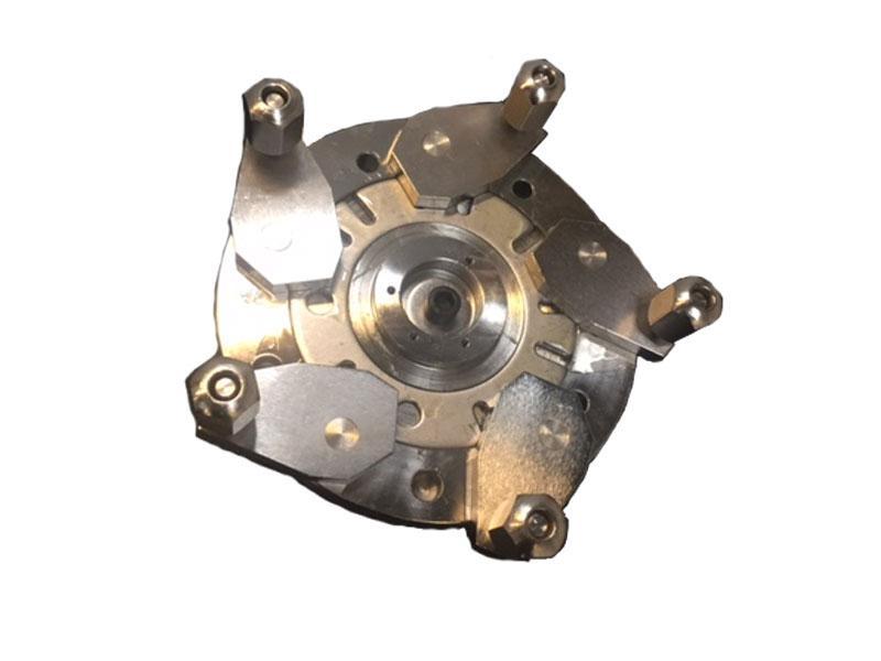 Universaladapter / Fransknav - Basic line (JA0001UA)