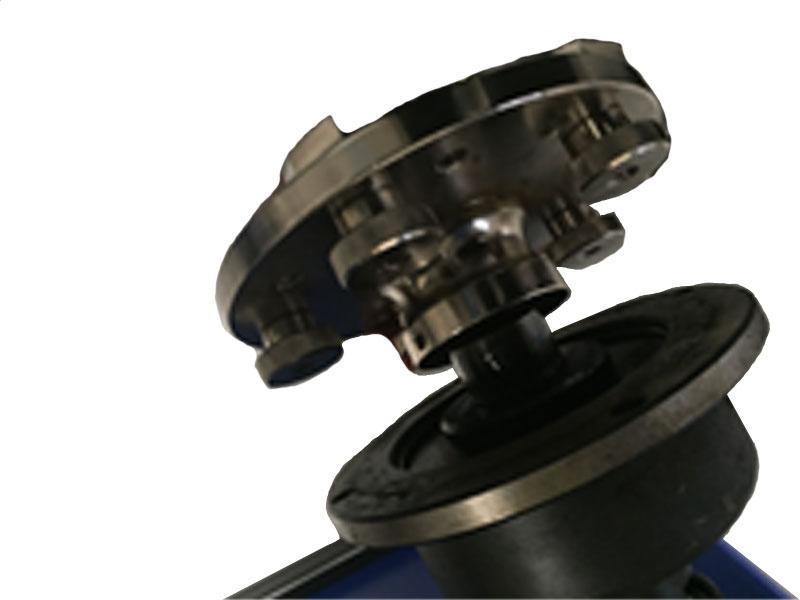 Universaladapter / Fransknav - Basic line (JA0001UA)